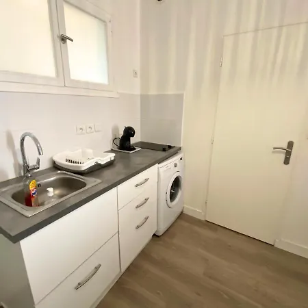 Le Clain- Cathedrale -la Conciergerie 普瓦捷